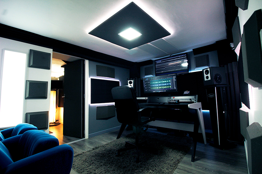 BlueBay-studio-post-production-audio-&-musique